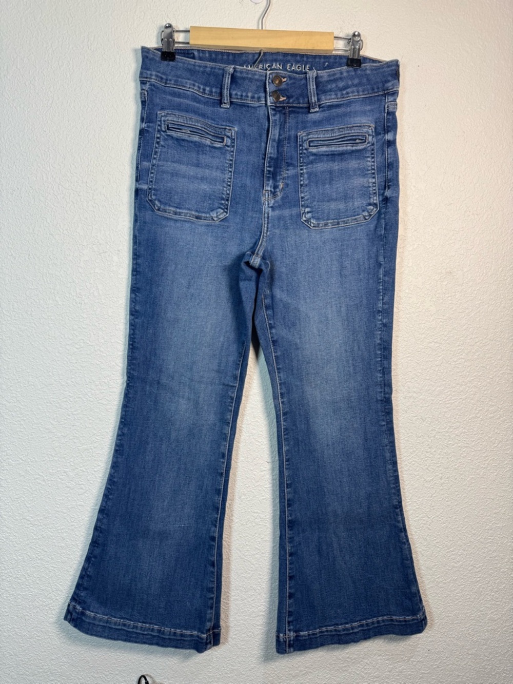 American Eagle jeans super high top rise flare 14 short